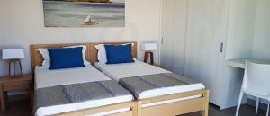 Choisy Les Bains Apartments twin bedroom