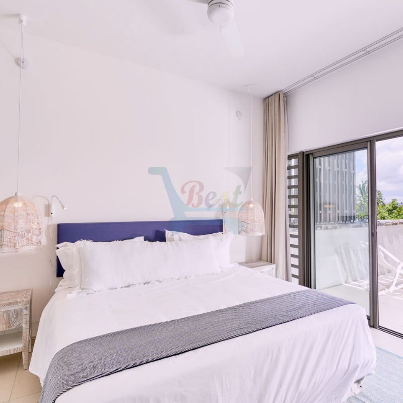 Les Estivales Beachfront Suites & Penthouse by LOV
