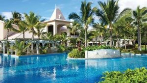 Sugar-Beach_pool_Mauritius