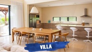 Azuri 5 Bedroom Villa Living Room table