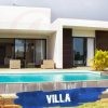 Azuri 5 Bedroom Villa pool