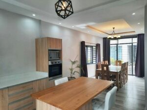 Royal Residence kitchen and dinning space