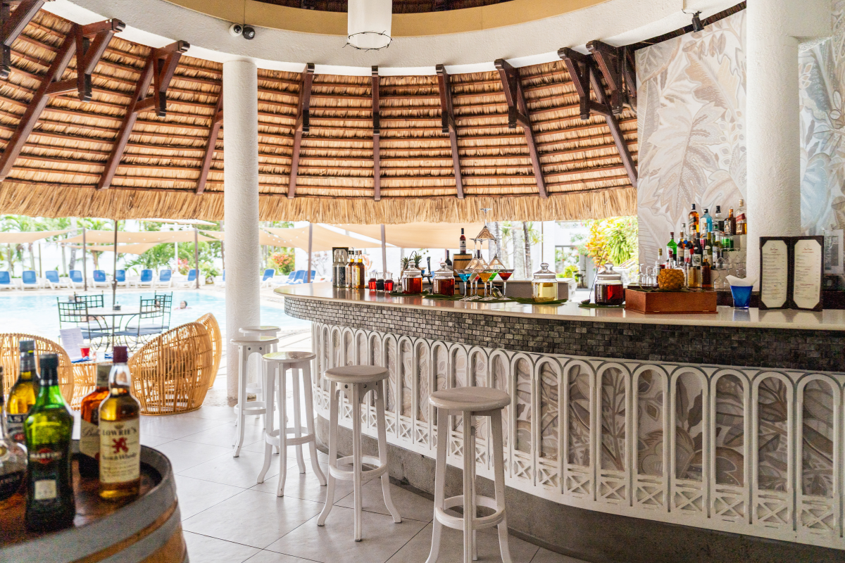 Casuarina bar