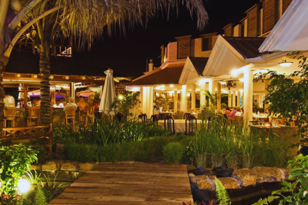 Aanari Hotel & Spa