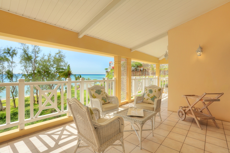 Cocotiers Hotel Suite-Terrace