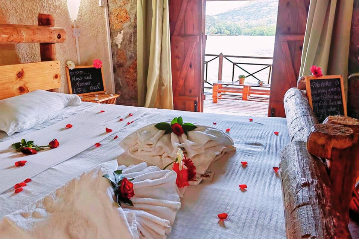 La Case du Pecheur standard lodge Romantic package