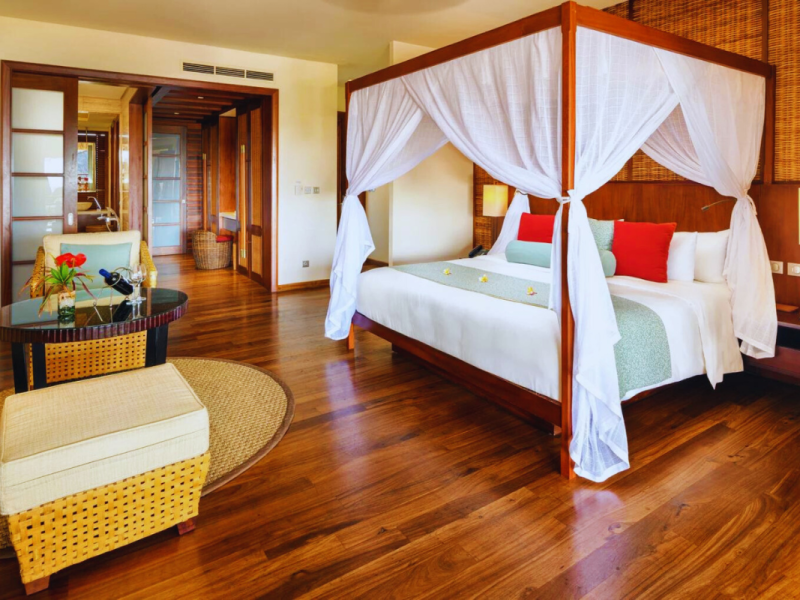 Luxury Lagoona Suite room