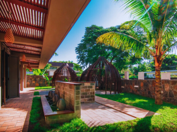 Nitzana Residences garden