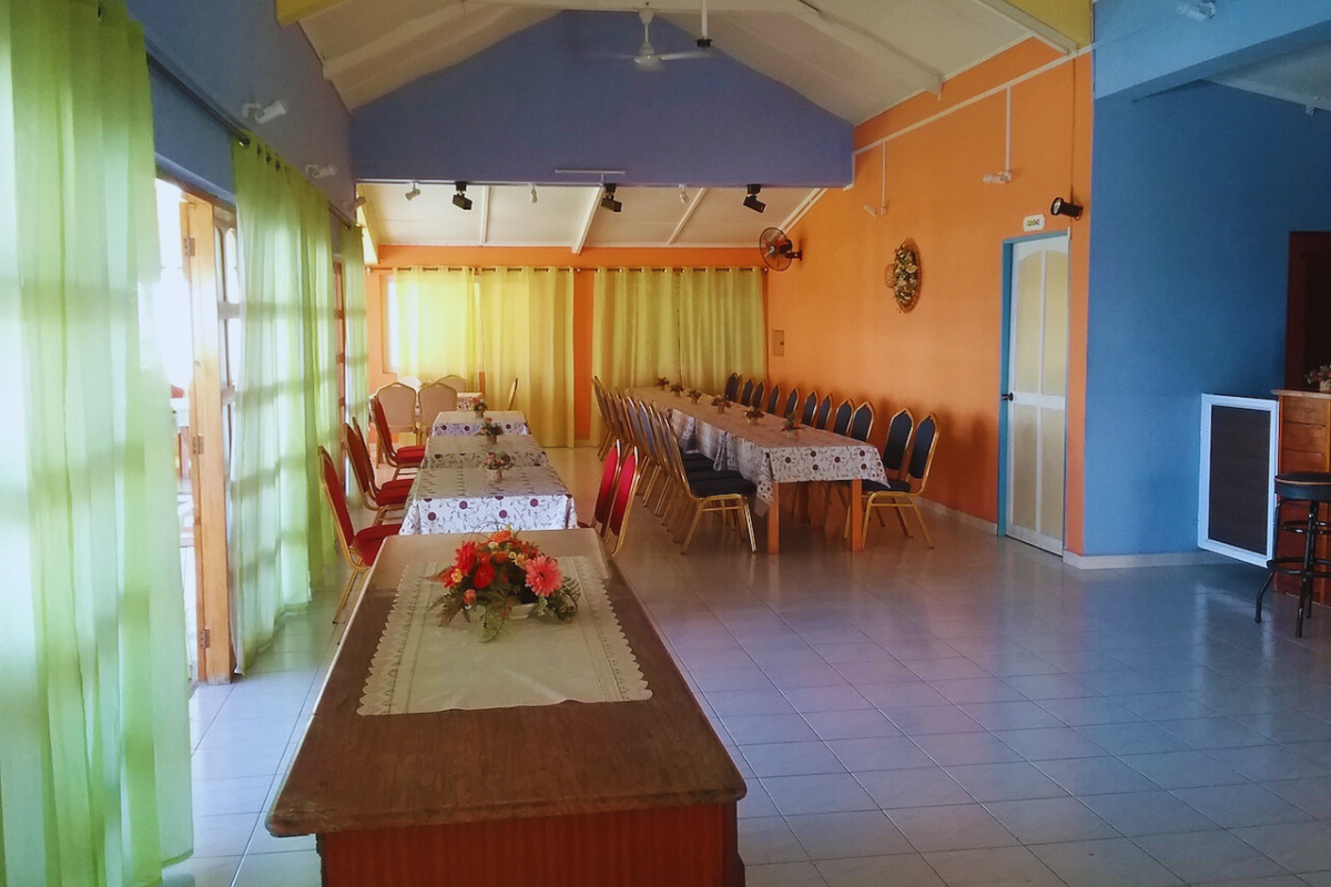 KonoKono dining area