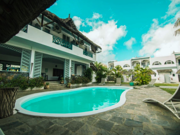 Stella Rina pool