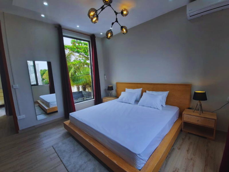 Royal Residence B2