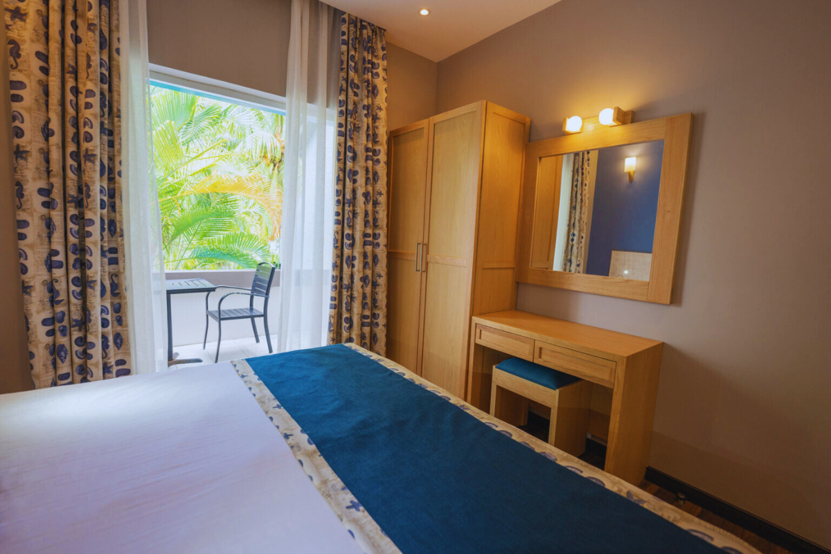 Le grand bleu room view