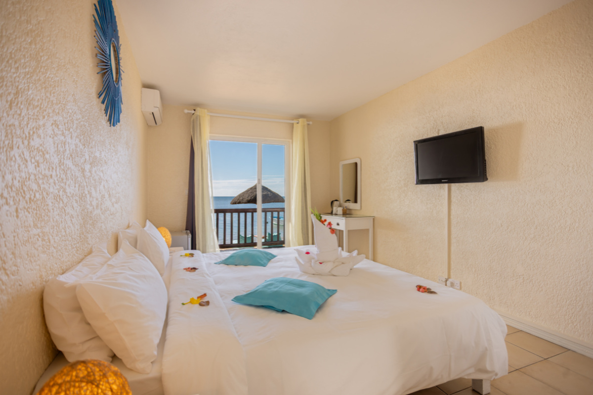 Sea View Room bed