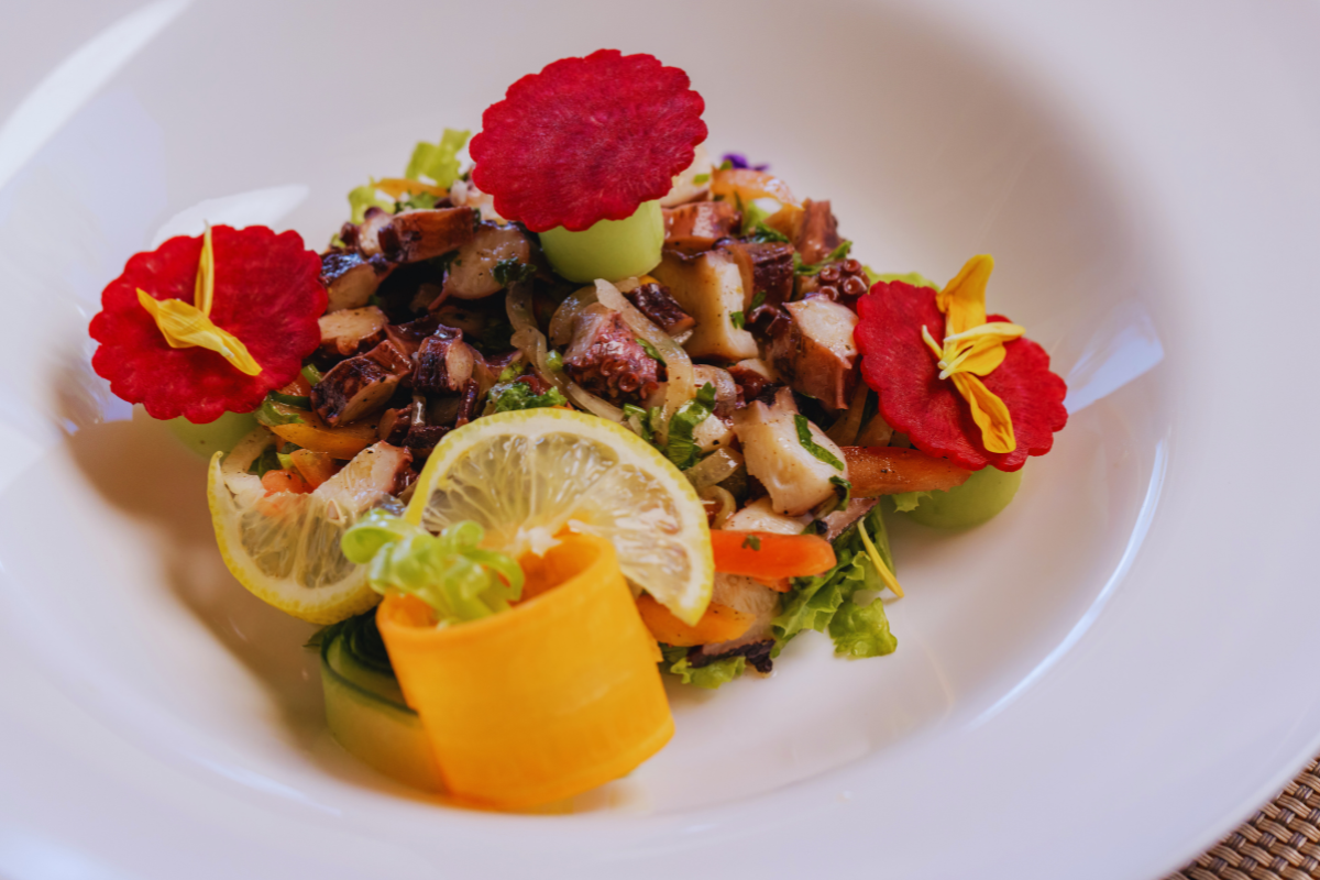 Cocotier Hotel food