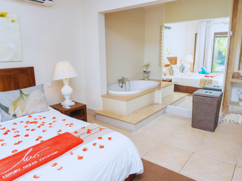 Bel Azur villa master bedroom