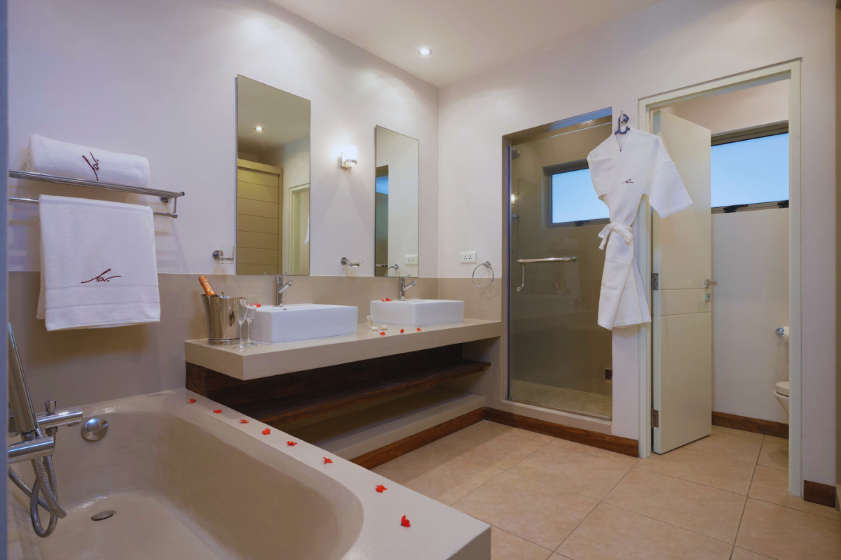 Bon Azur 2 bedroom interior