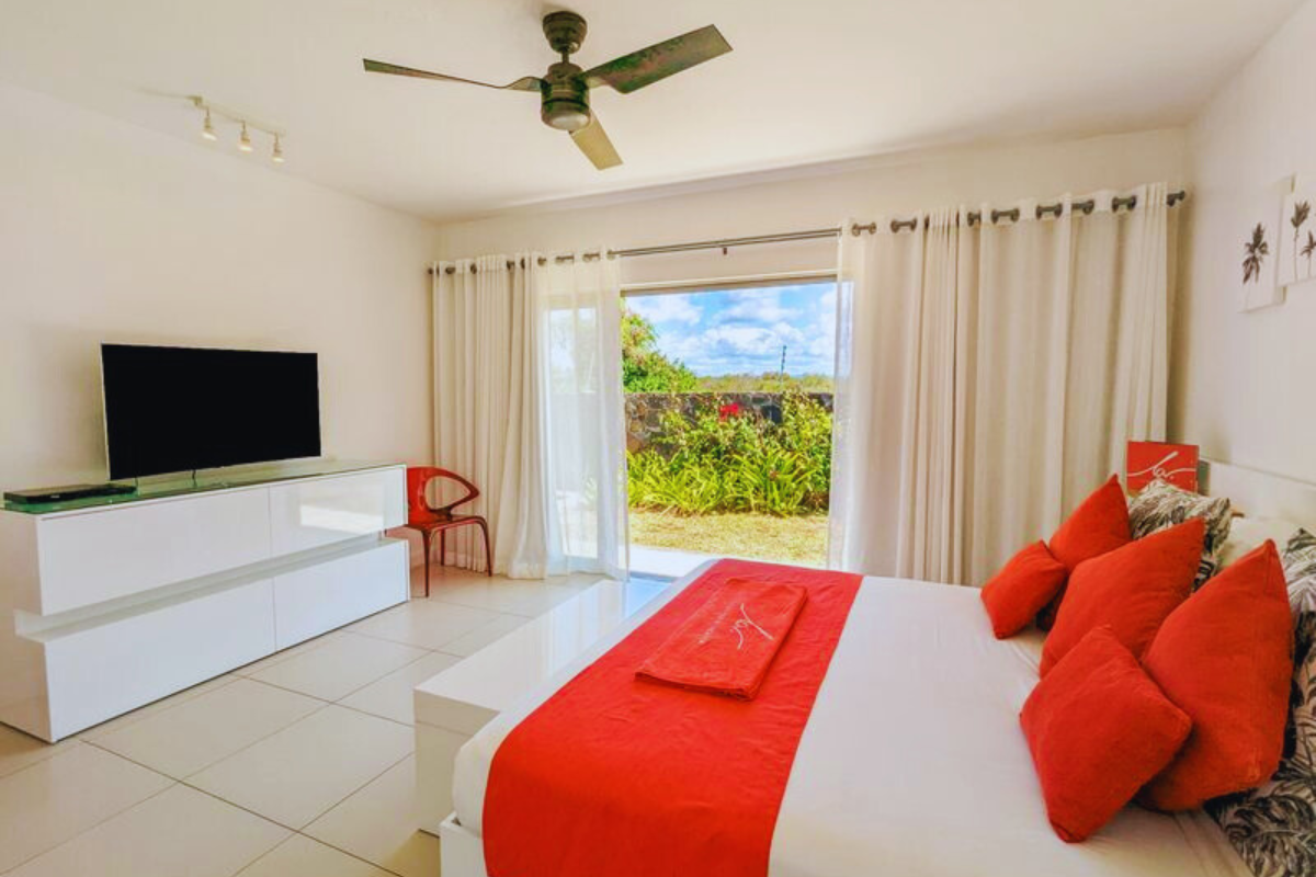 corail bleu 3 bedroom villa masteroom