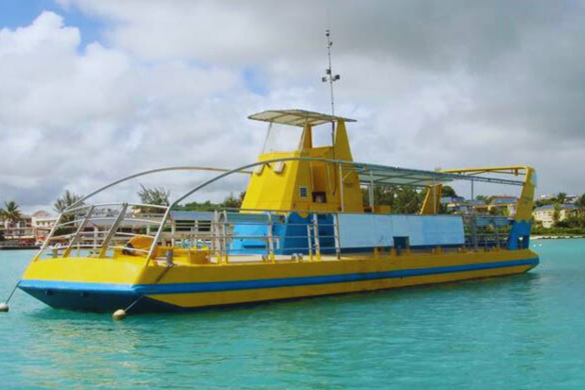 semi-submarine