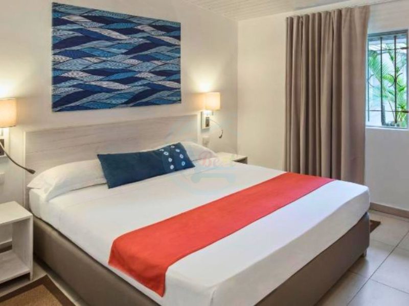 Astroea Beach Bungalow master bedroom