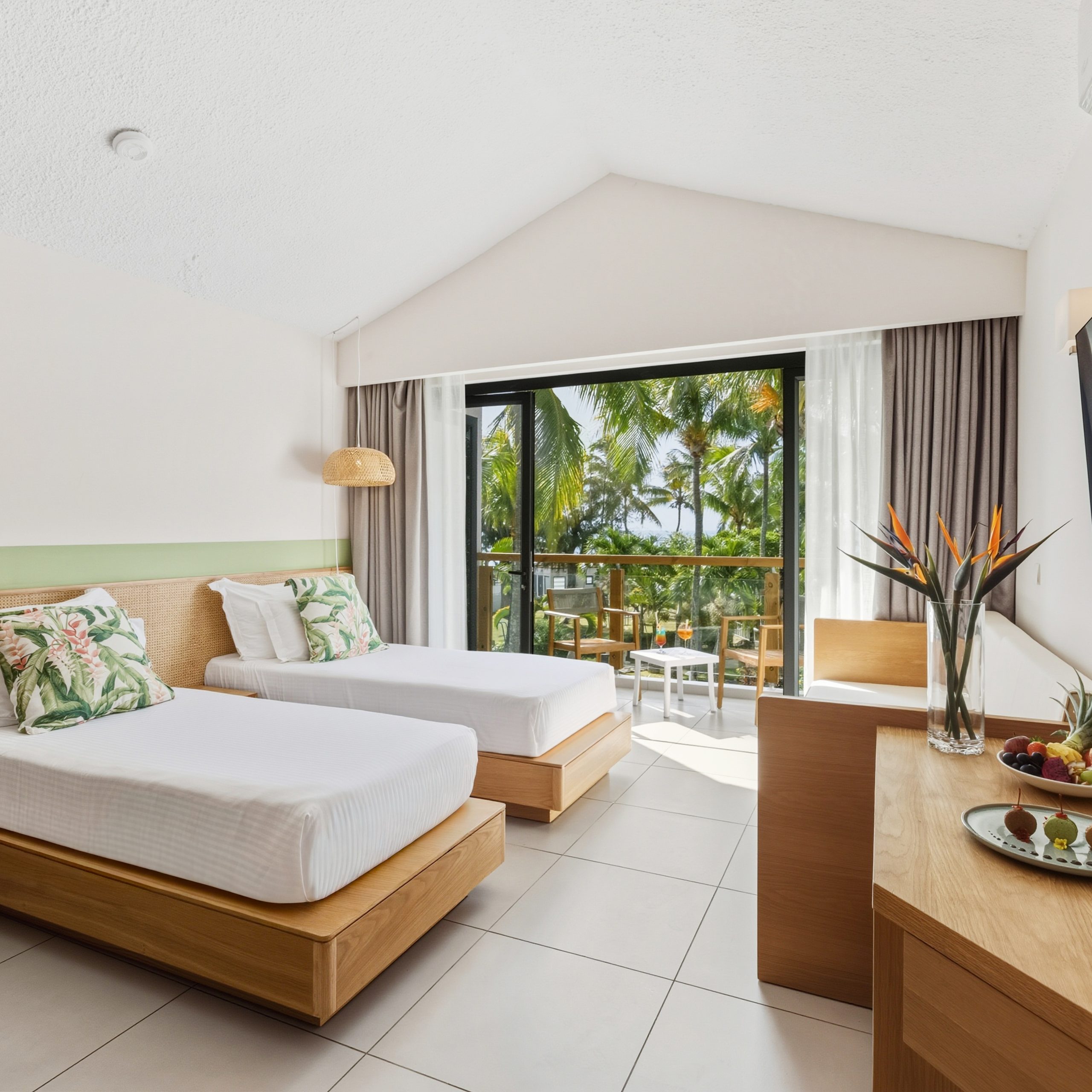 Coral-Signature-Garden-View-Twin-First-Fllor
