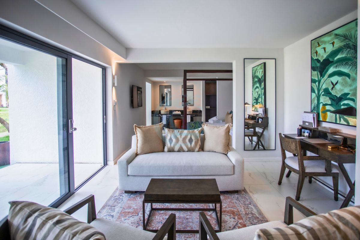 Sea Diamond Boutique Hotel & Spa – Junior Suite sofa